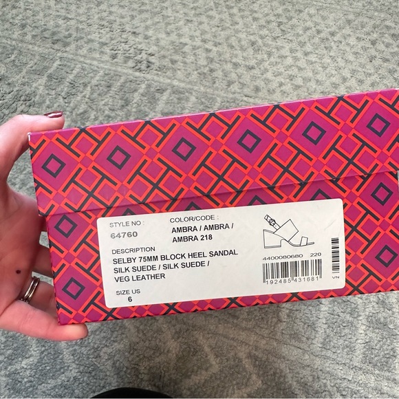 TORY BURCH SELBY 75MM BLOCK HEEL SANDAL - Picture 13 of 13